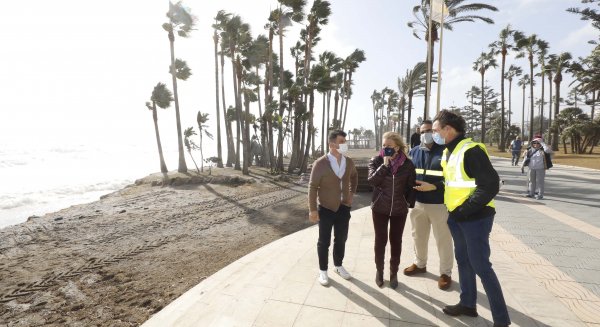 Marbella pide al Gobierno central iniciar el proyecto para estabilizar las playas del municipio