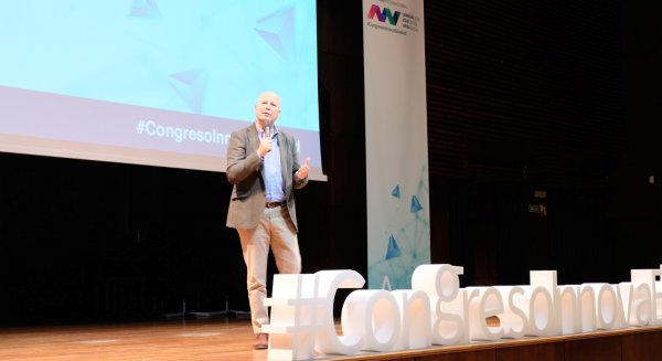 Imbroda pone en valor las actuaciones de la Consejería en el I Congreso Internacional de Innovación Educativa