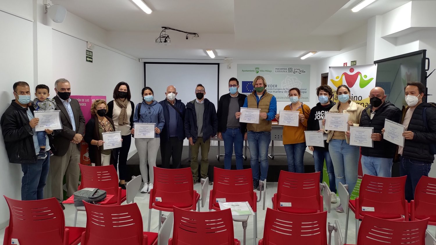Servicios Sociales de Vélez-Málaga facilita la formación a personas en situación vulnerable