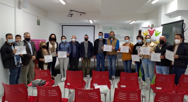 Servicios Sociales de Vélez-Málaga facilita la formación a personas en situación vulnerable