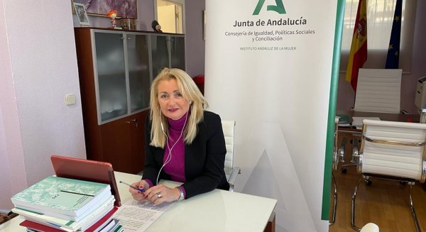 El IAM forma a un millar de profesionales sobre violencia vicaria