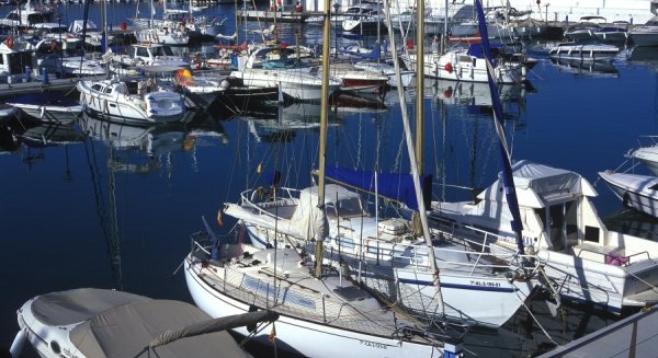 La Junta recibe 48 ofertas para la ejecución de las obras del puerto de Marbella