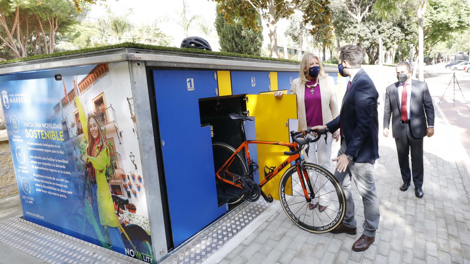 Marbella instala los primeros aparcamientos inteligentes para bicicletas
