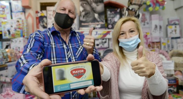 Centro Juguetes Torremolinos se suma a la campaña ‘Mayor Activo’