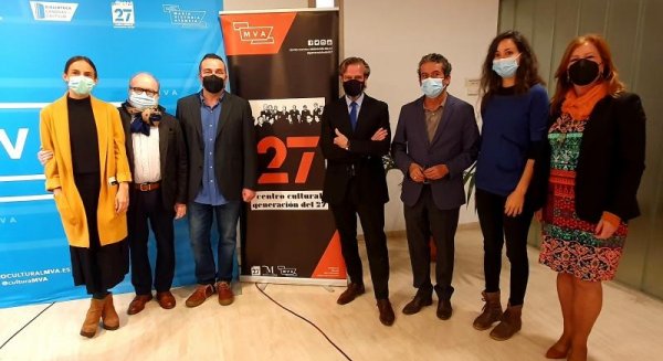 Daniel Fernández gana el Premio Internacional de Poesía Emilio Prados