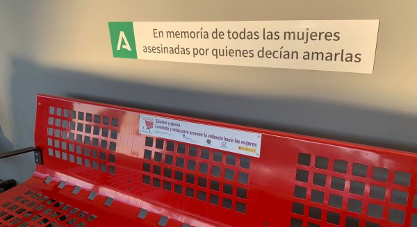 Hospital Virgen de la Victoria se une al proyecto internacional  “Banco Rojo” contra la Violencia de Género