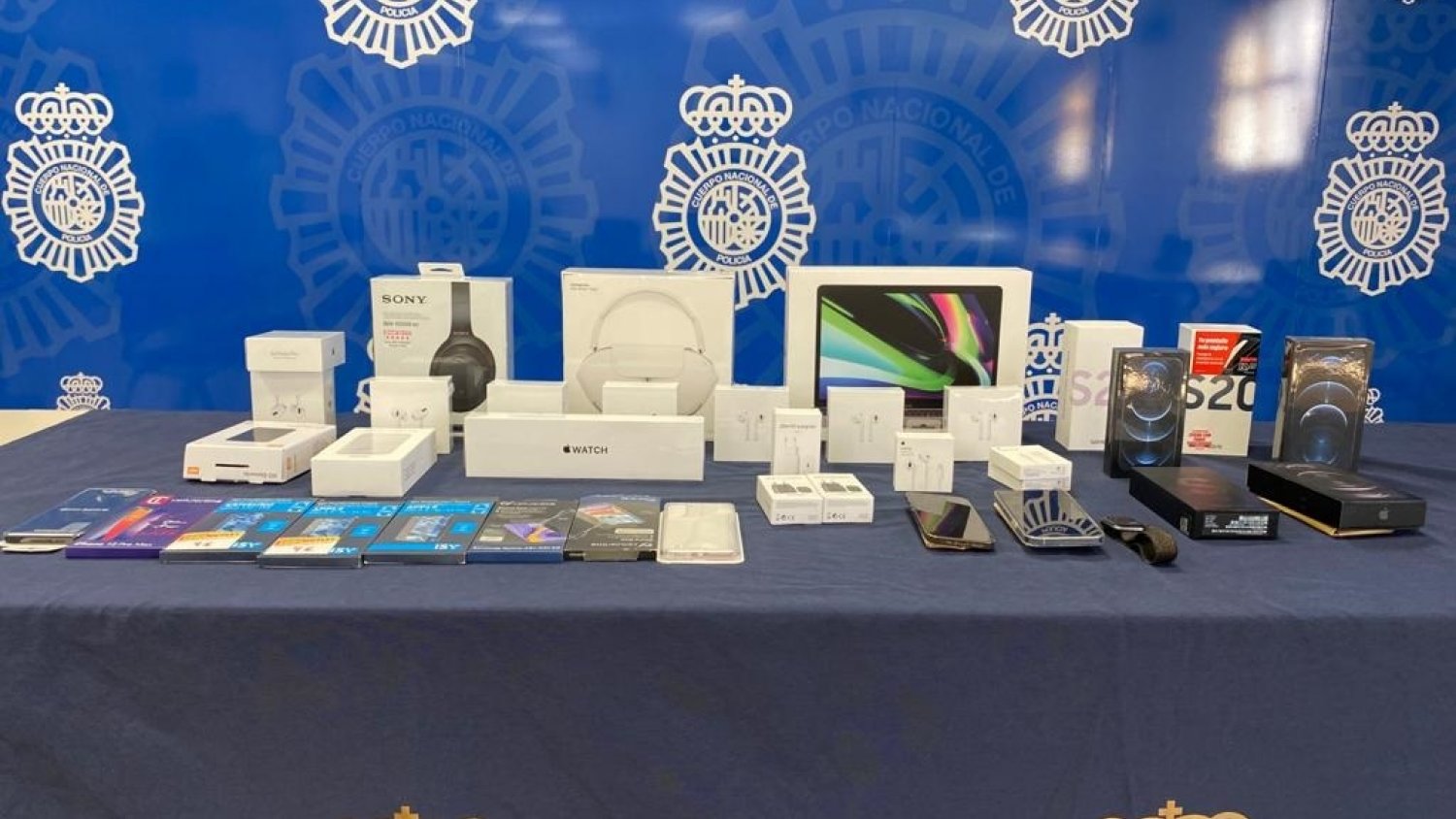 La Policía Nacional detiene a un hombre de 33 años por hurto continuado en su puesto de trabajo