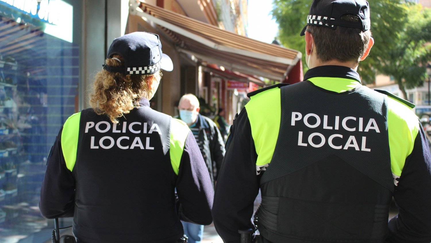 La Policía Local y Nacional de Fuengirola frustran un robo en una vivienda