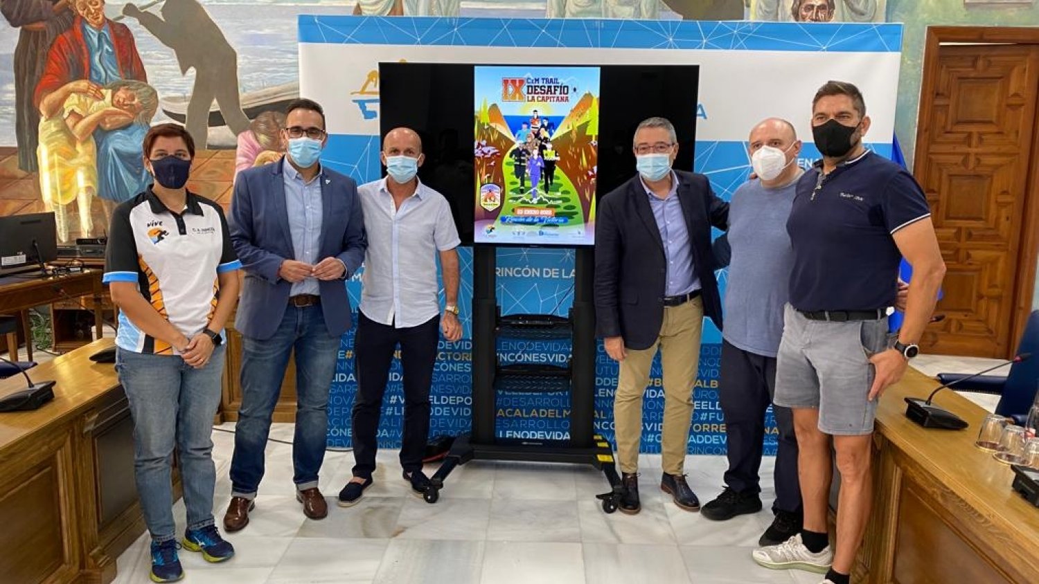 La IX Trail La Capitana de Rincón de la Victoria homenajea a los héroes de la pandemia