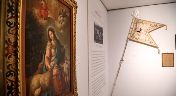 El Ayuntamiento de Málaga presenta la exposición de la Divina Pastora