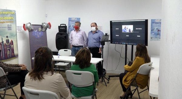 La Asociación de Altas Capacidades renueva con el Ayuntamiento de Estepona su oferta extraescolar