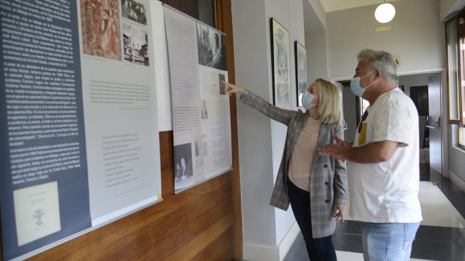 El Centro Cultural de Torremolinos acoge una exposición del poeta Pablo García Baena