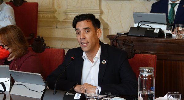 PP y Cs votan en contra de la moción socialista sobre los trabajadores de la cafetería de Parcemasa