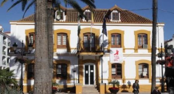 Marbella establece un dispositivo de seguridad para el puente de Todos los Santos
