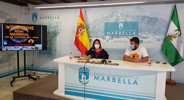 El Ayuntamiento y La Marbella Canina organizan una carrera nocturna en la playa del Pinillo