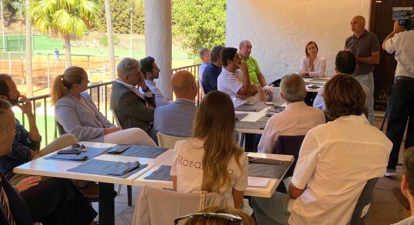 Estepona celebra la nueva reunión del Comité Deportivo Local