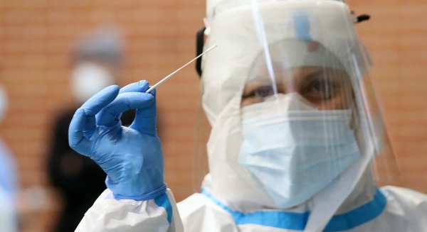 Málaga registra el número más alto de contagios en las últimas 24 horas en Andalucía