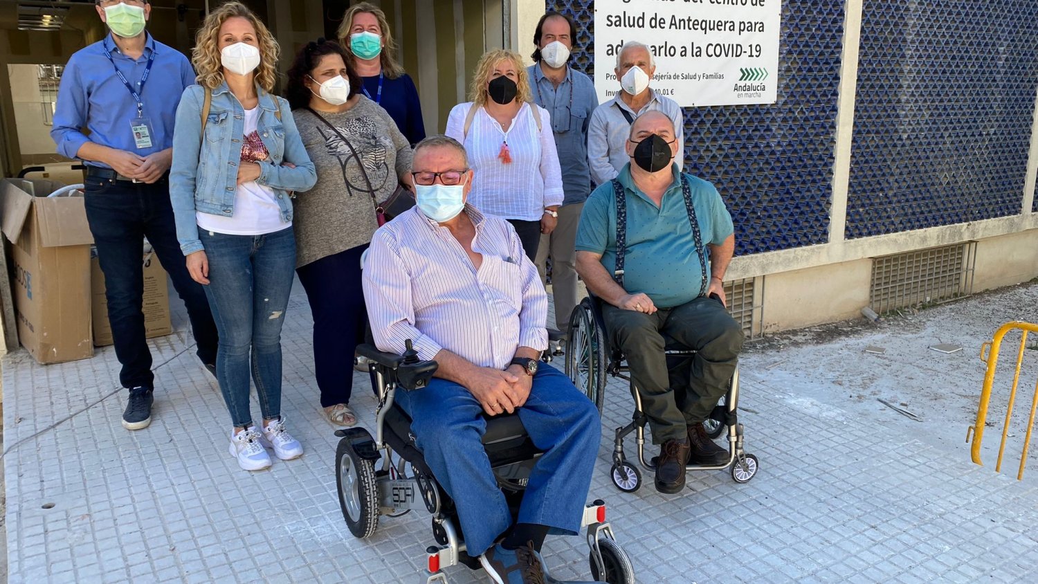 Asociaciones de pacientes visitan las obras del nuevo punto de urgencias en Antequera