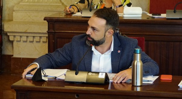 El PSOE critica el 