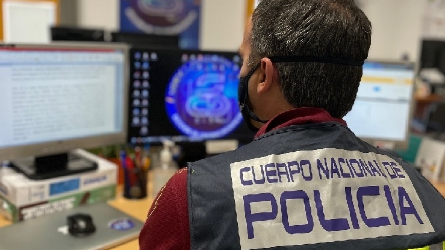La Policía Nacional alerta otro repunte de estafas a clientes bancarios por SMS y llamadas telefónicas