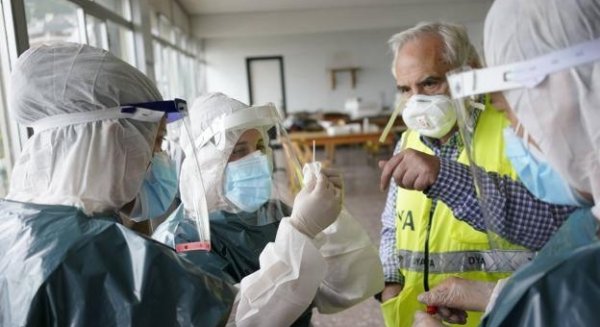 Málaga registra un fallecido por Covid-19 y 64 nuevos contagios
