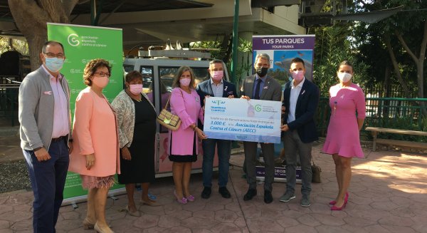 El Teleférico de Benalmádena celebra su I Jornada Contra el Cáncer de Mama
