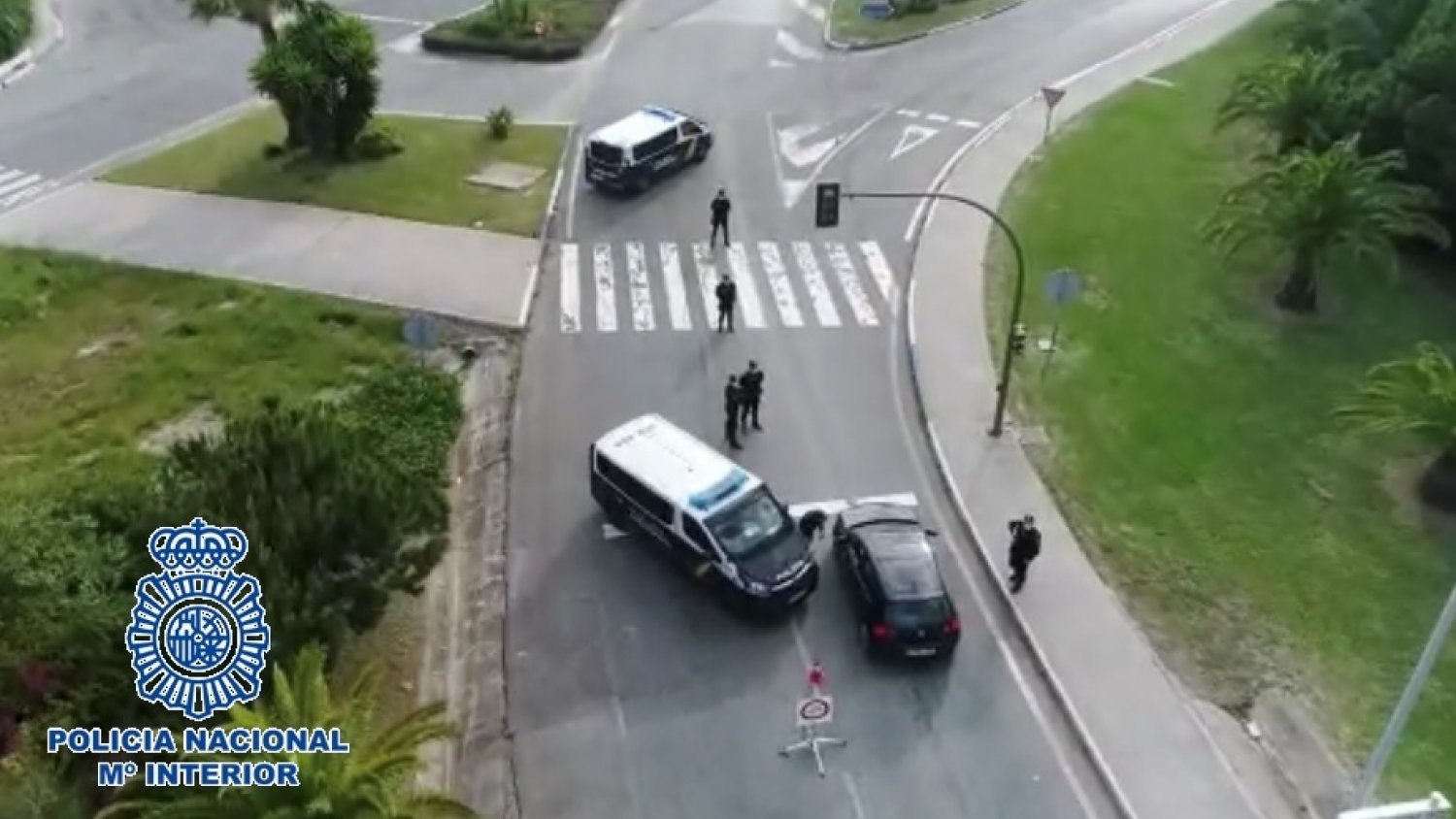 La Policía Nacional detiene en Marbella a los ocupantes de un vehículo tras localizar un arma de fuego
