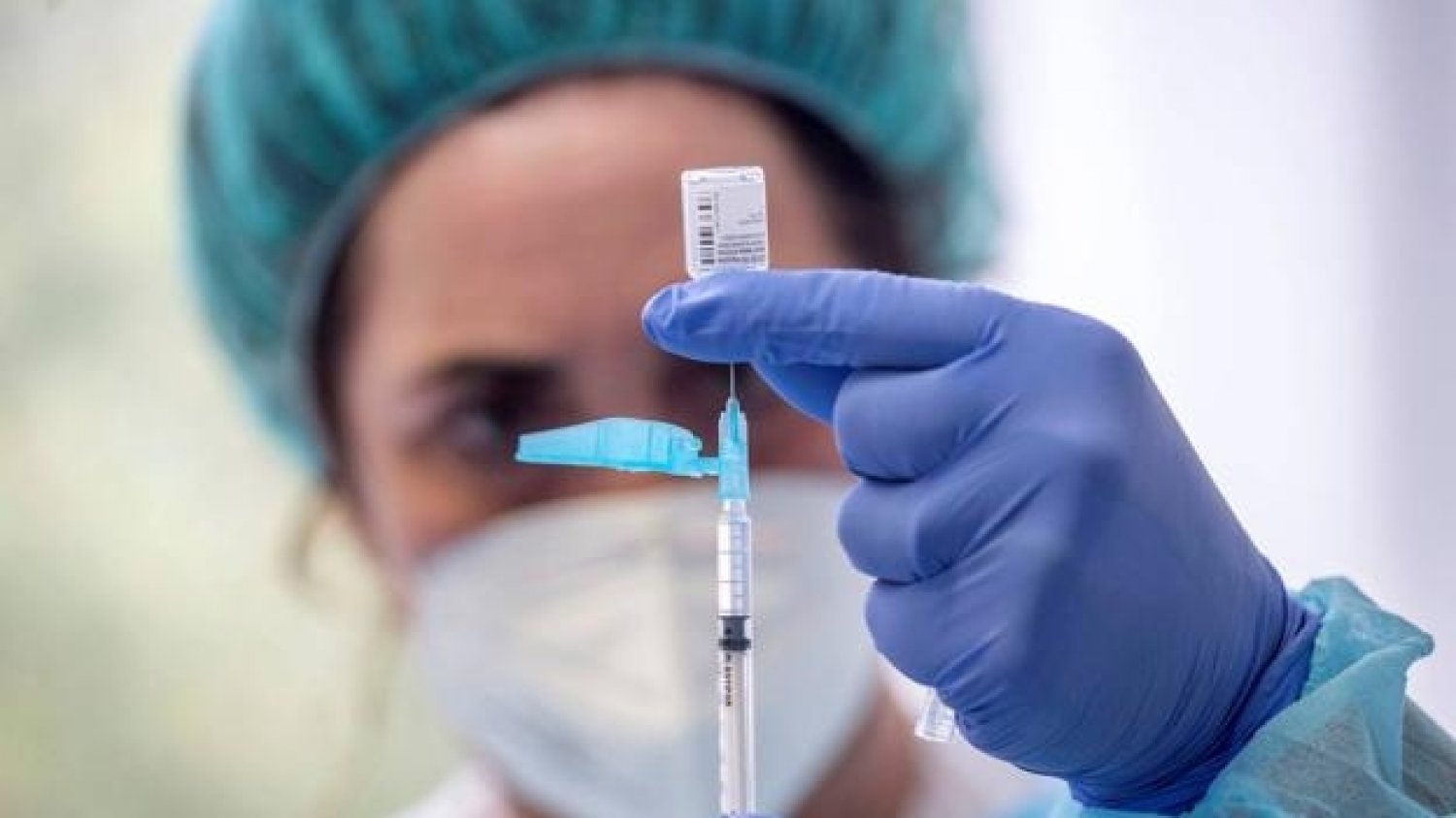 Comienza la campaña de vacunación antigripal y la tercera dosis del Covid a mayores de 70 años