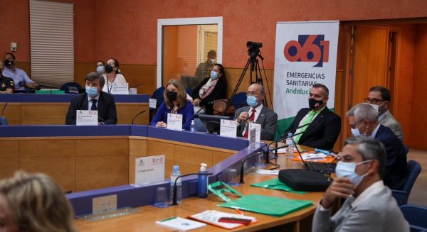 El Ayuntamiento de Málaga y EPES 061 colaboran para fomentar la implantación de DEAs
