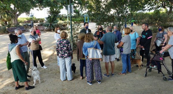 El PSOE pide un plan de adecentamiento en el entorno de la Plaza del Ejido
