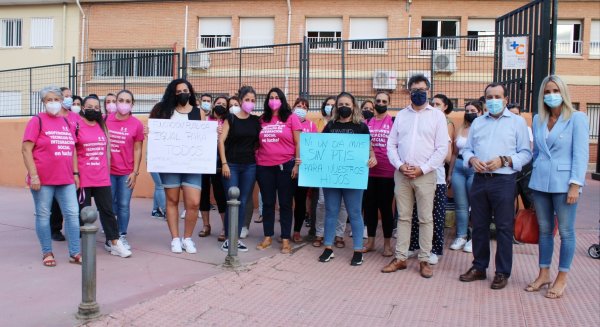 PSOE exige a la Junta cubrir las plazas para niños con necesidades educativas especiales