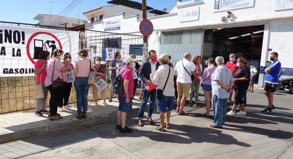 PSOE exige la paralización de la gasolinera en La Pelusa