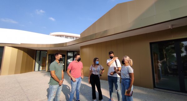 IU denuncia retrasos en la apertura de la biblioteca Fernando Alcalá de Marbella