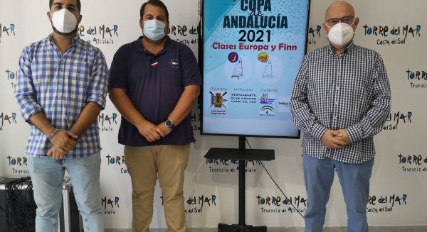 El Club Náutico de Torre del Mar organiza este fin de semana la Copa de Andalucía de Vela 2021