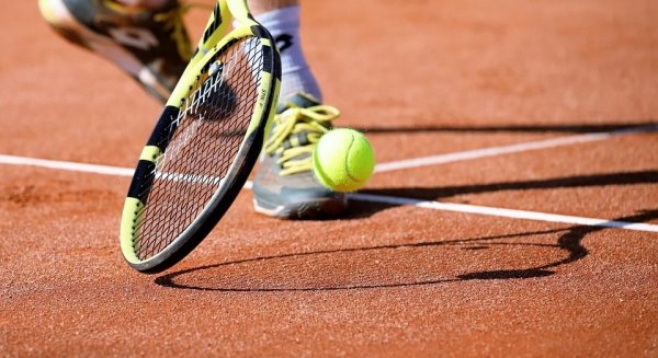 Marbella abre el plazo de inscripción de la IX Liga de Tenis