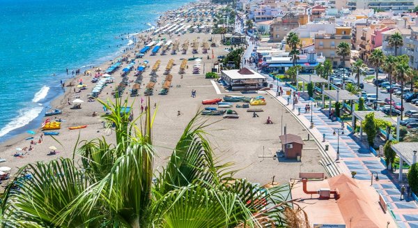 Torremolinos lidera en agosto el turismo en la Costa del Sol con 120.000 visitantes