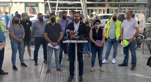 PSOE pide al Ayuntamiento de Málaga cumplir su compromiso con el sector del taxi