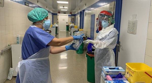 Málaga registra cinco fallecidos y 117 nuevos positivos en las últimas 24 horas