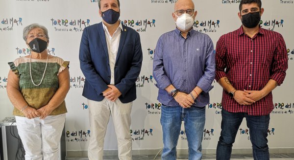 La Hermandad de la Virgen del Carmen de Torre del Mar finaliza los actos de su XXV aniversario