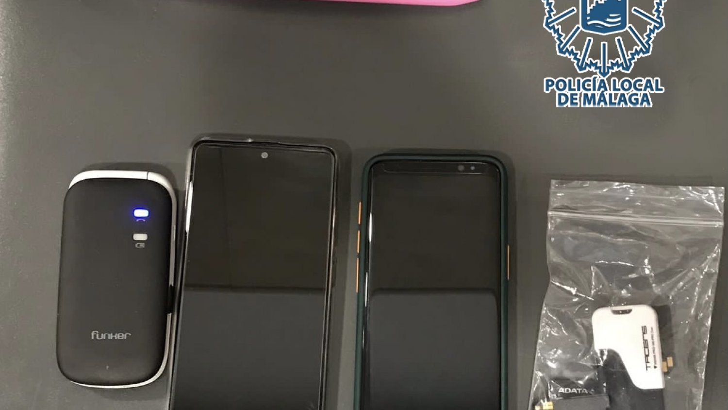 Detenido en Málaga un hombre por poseer contenido pornográfico en un teléfono sustraído