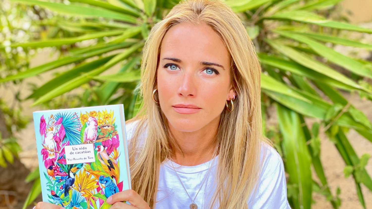 La autora malagueña Yiyi Revello presenta su novela 'Un nido de cacatúas' el 4 de octubre
