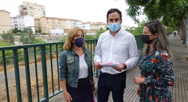 PSOE acusa al Consistorio de no actuar en el 92% de los puntos críticos ante inundaciones