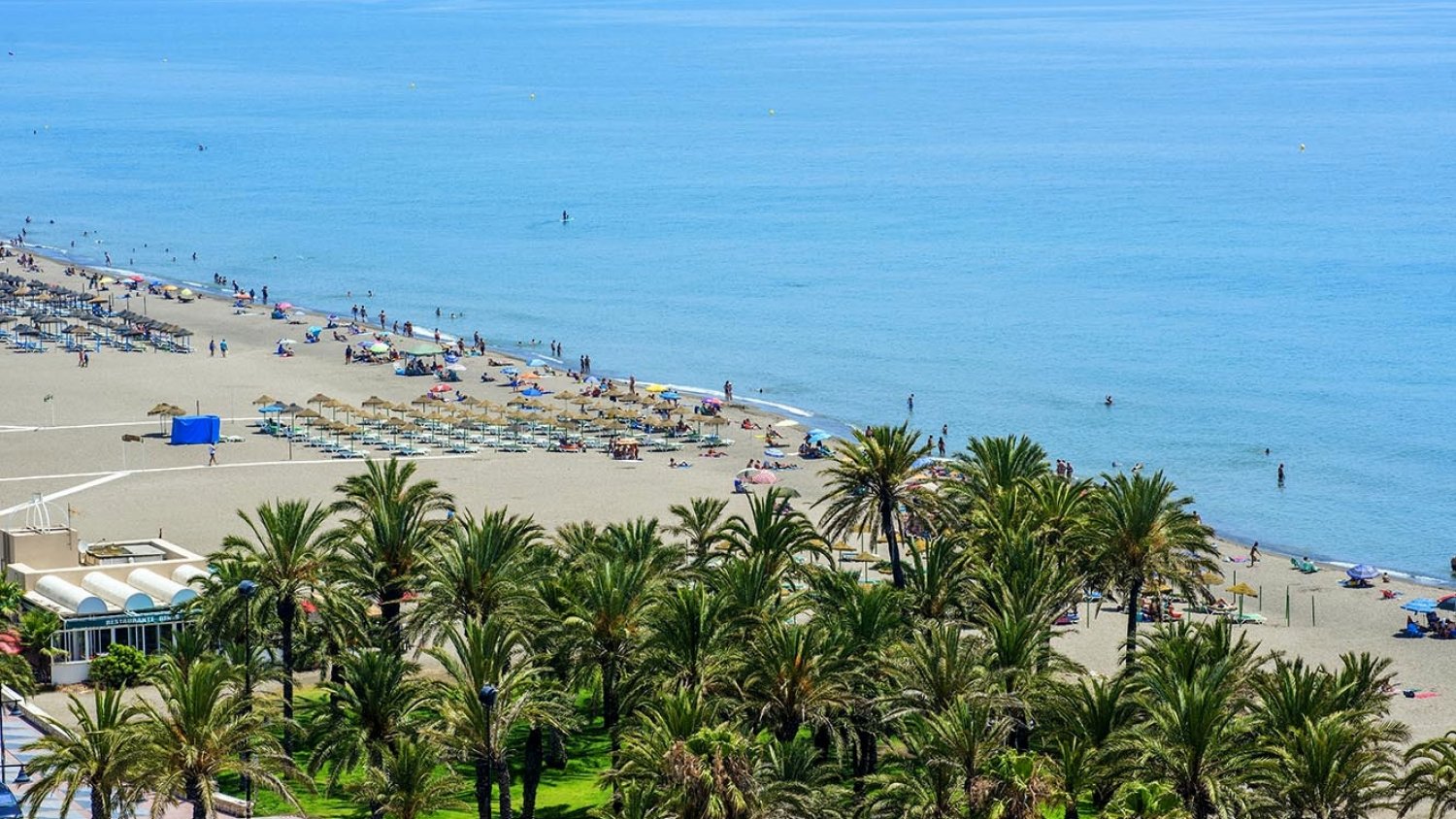 Torremolinos recupera el flujo de turistas de 2019 con más de 120.000 visitantes en julio