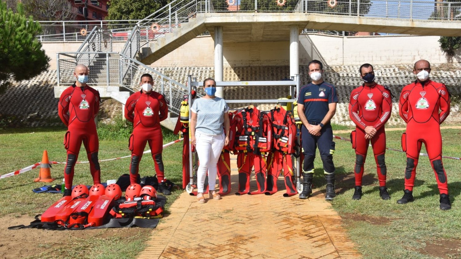 Fuengirola amplía las prestaciones de los Bomberos con un servicio de rescate acuático