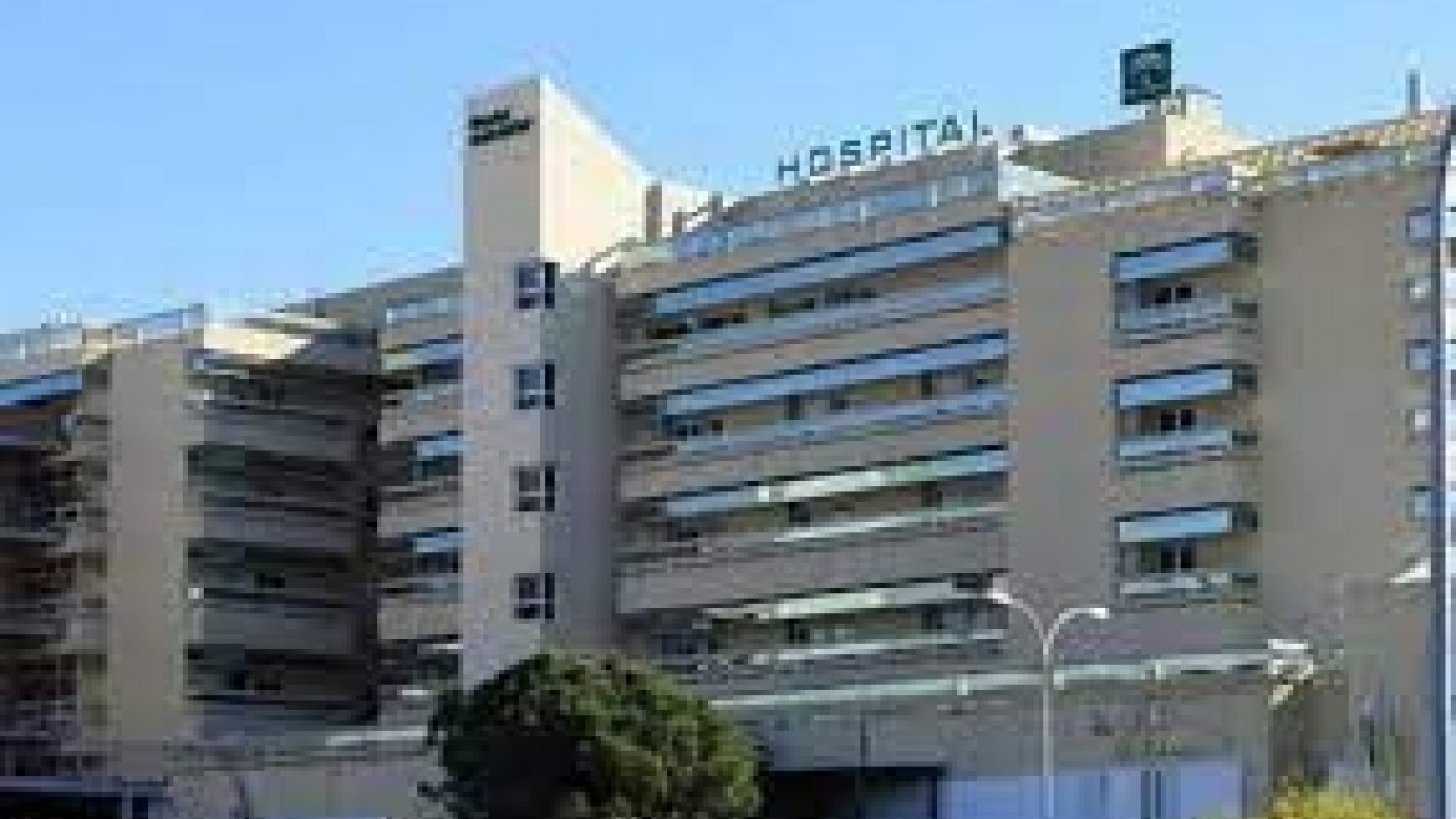 Un juez ordena la autopsia de la joven con Covid fallecida en Marbella
