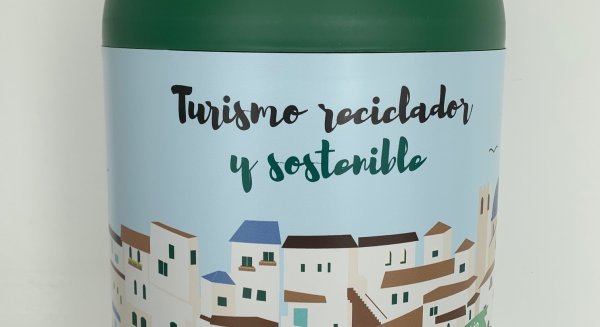 Rincón de la Victoria se une a la campaña `Movimiento Banderas Verdes´