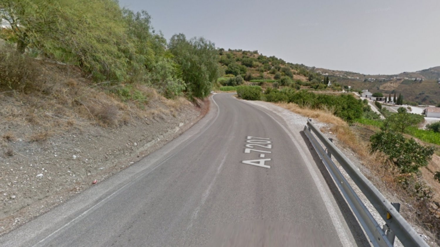 La Junta licita por 1,8 millones la mejora de la carretera A-7207, Canillas de Albaida a Torrox