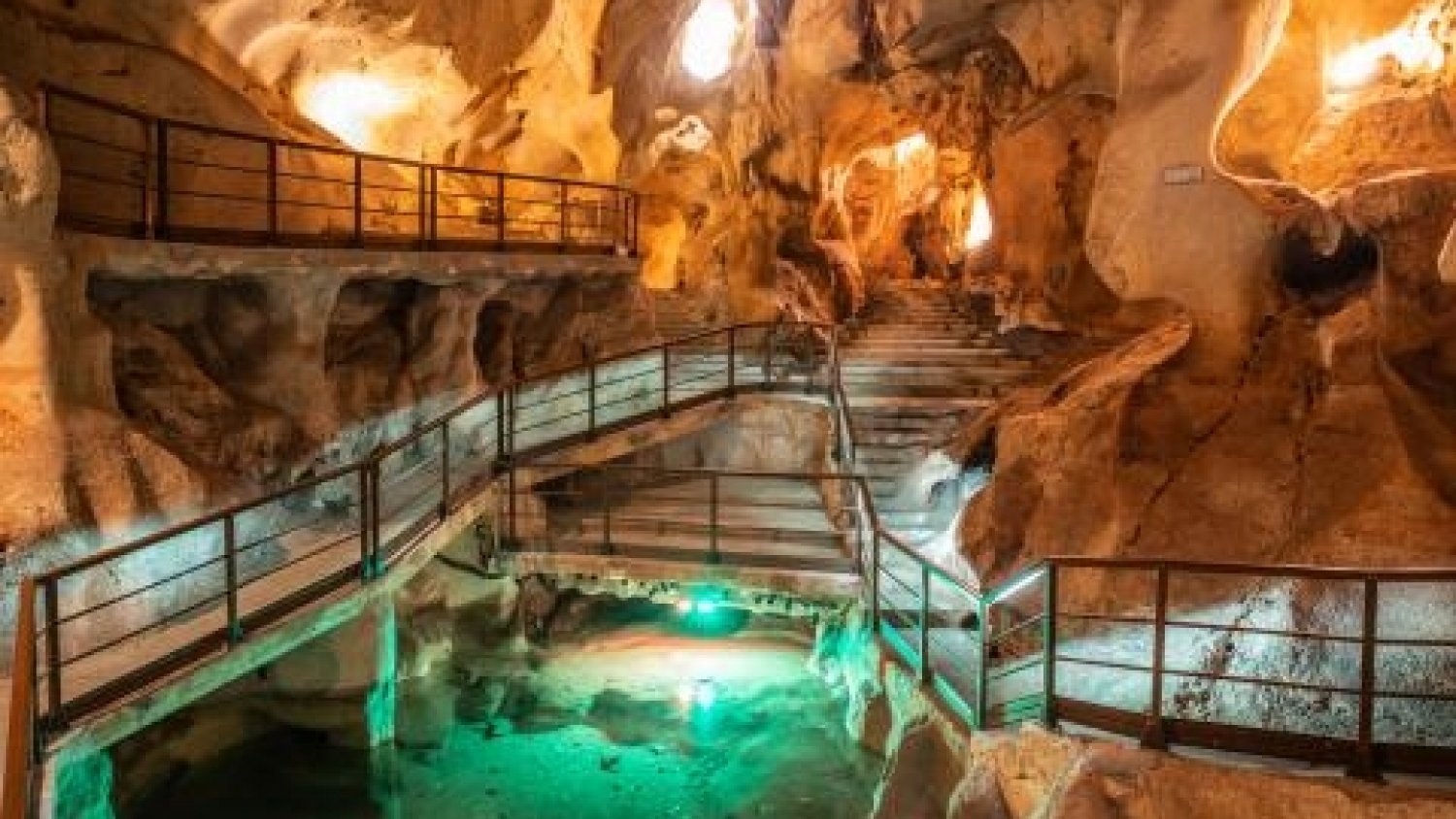Turismo Costa del Sol promociona la riqueza de las cuevas con un material audiovisual inédito
