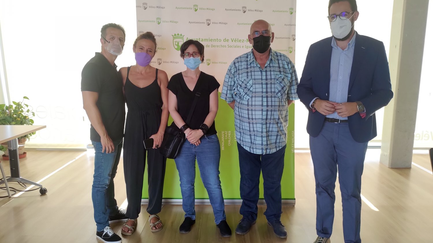 Servicios Sociales de Vélez-Málaga convoca una formación inclusiva de intérprete de lengua de signos