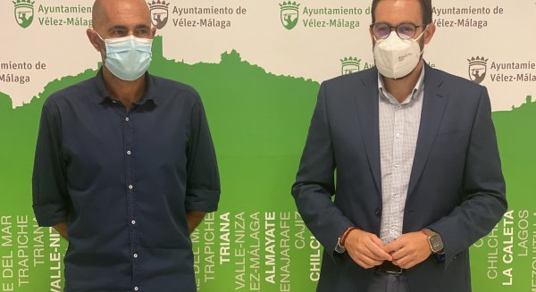 Vélez reclama a la Junta mejoras en la climatización de los centros escolares